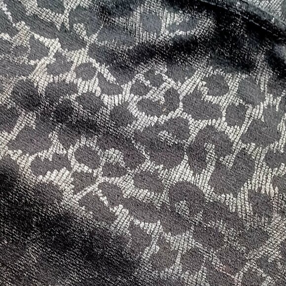 Vince Camuto Black on Black Leopard print Leggings size Large - Picture 5 of 5